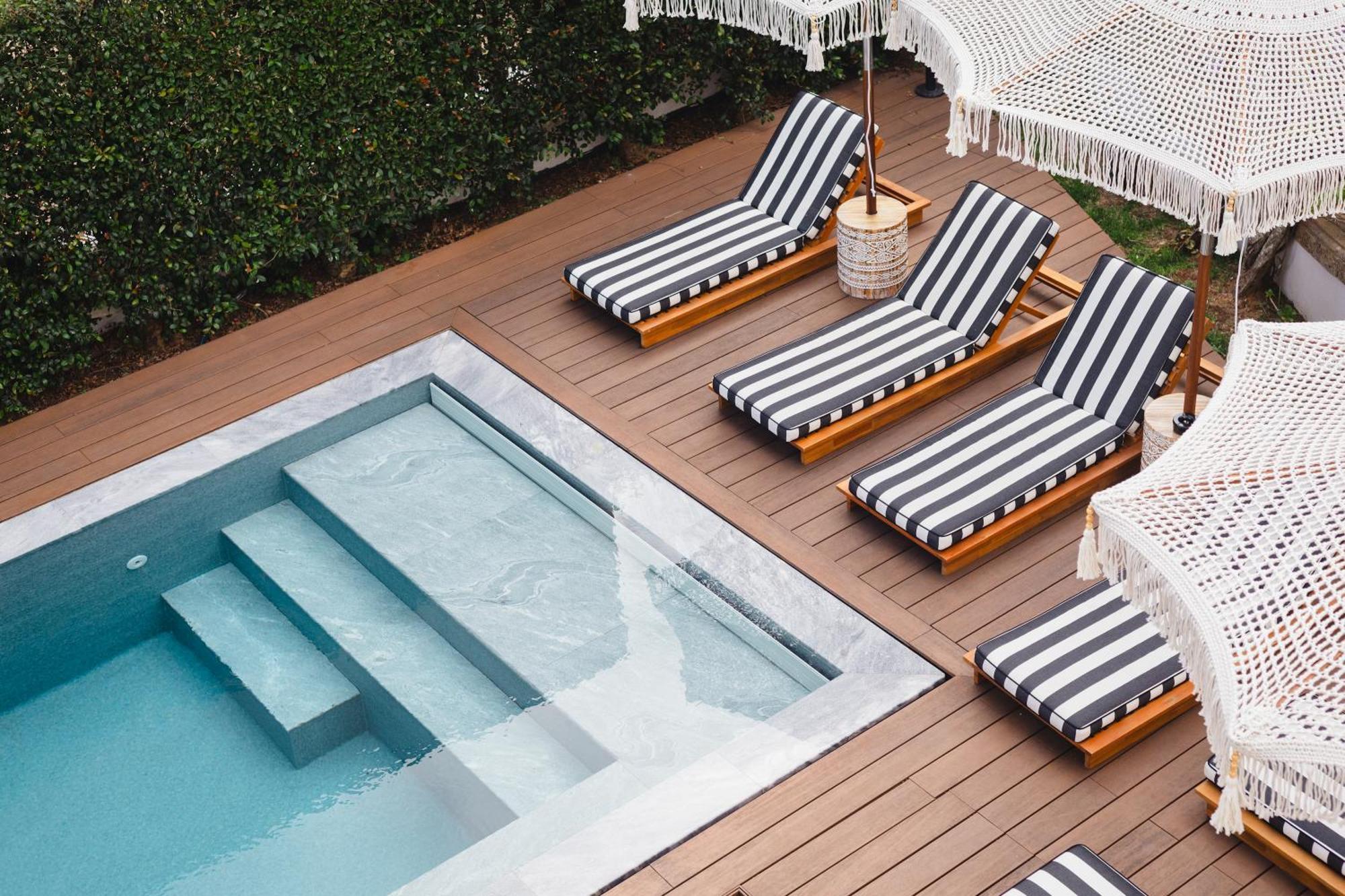 The Salty Pelican Beach Retreat Estoril Ngoại thất bức ảnh